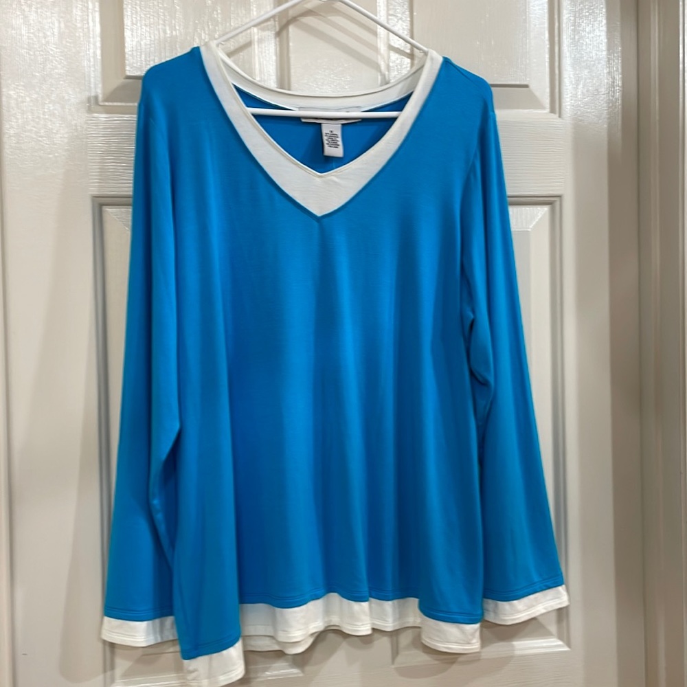 NWT  Freelance Long Sleeve Model Plus Top
